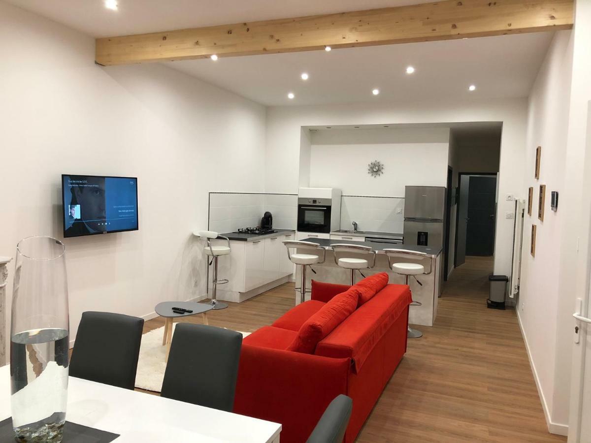 Le Petit Chez Soi Lägenhet Calais Exteriör bild